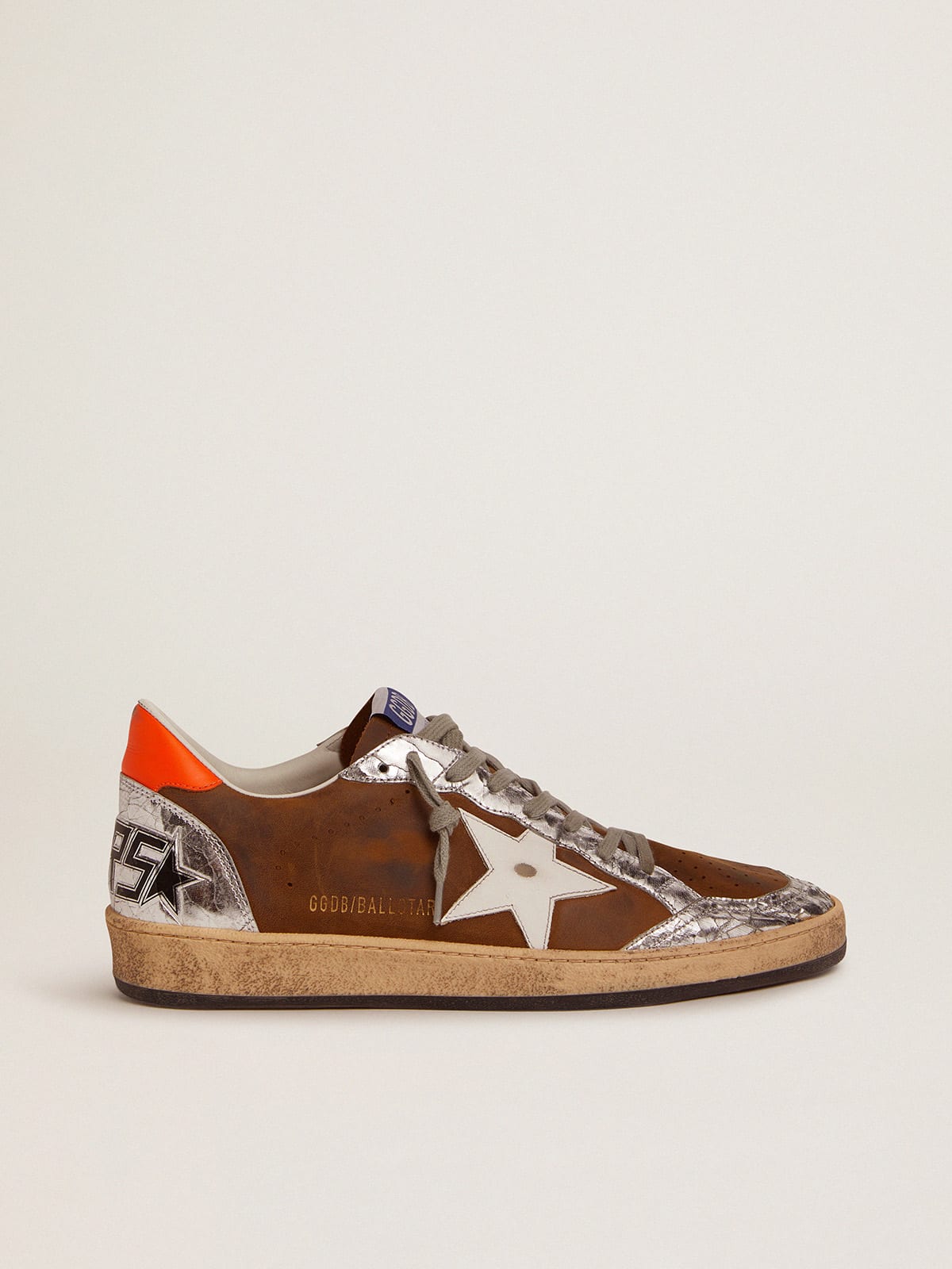 Ball Star sneakers in brown waxed suede with a white leather star