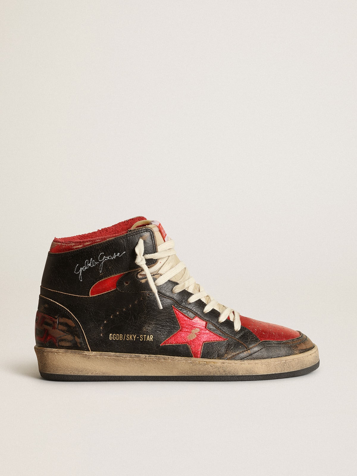 Sky-Star Men's sneakers in glossy black leather with red metallic leather star