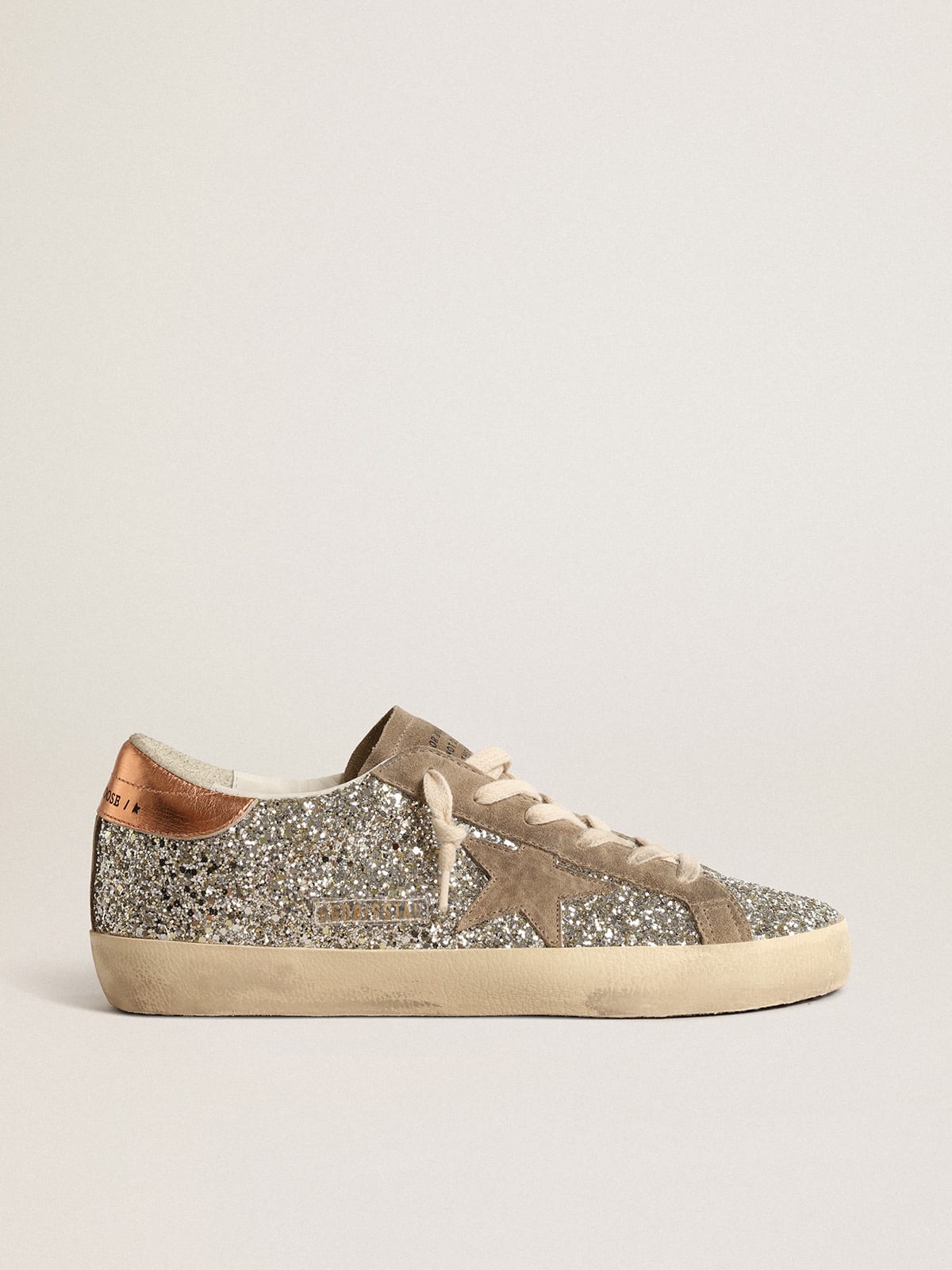 Super-Star in platinum glitter with dove-gray suede star